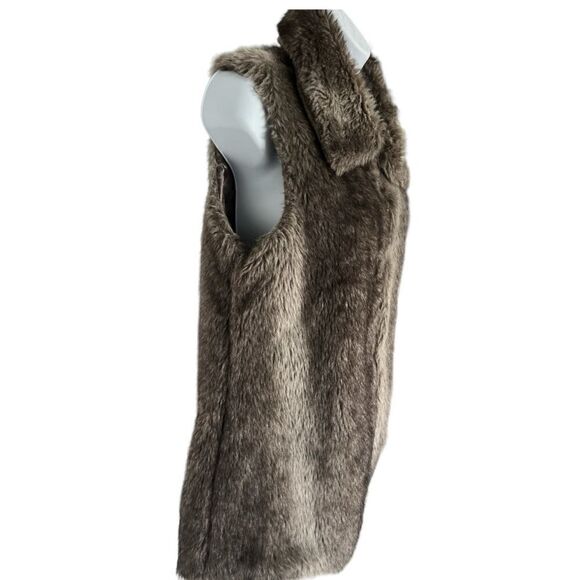 MAGIC Faux Fur Vest High Neck Color Brown Size M. - Picture 5 of 8
